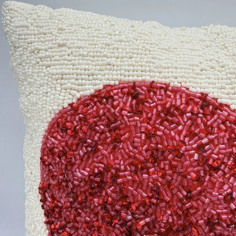 Hearts & Kisses cream red